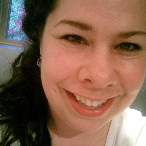 Meet your Posher, Laurel - Picture 1 of 1